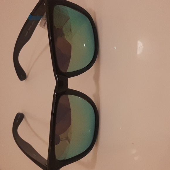 YACHTERS CHOICE KAUAI BLK FRAME GOLD MIRROR UNISEX SUNGLASSES NWT - Picture 2 of 8